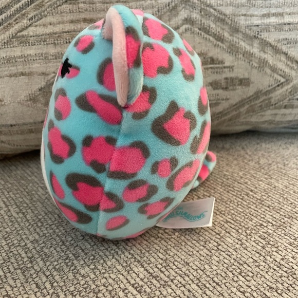 Squishmallows Chelsea the Cheetah 5" Stuffed Plushie NEW - Picture 2 of 5